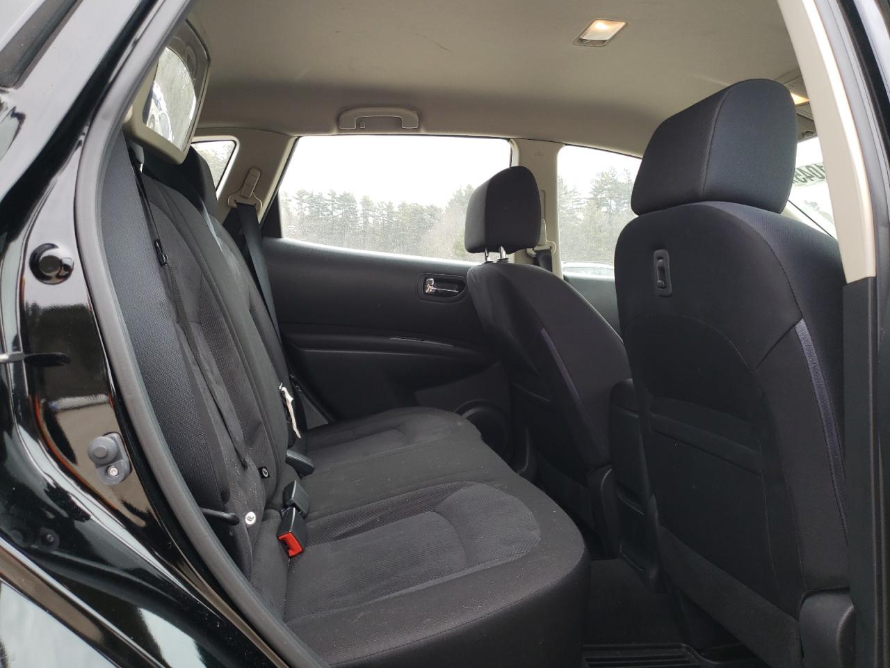 2015 Nissan Rogue - Image 11
