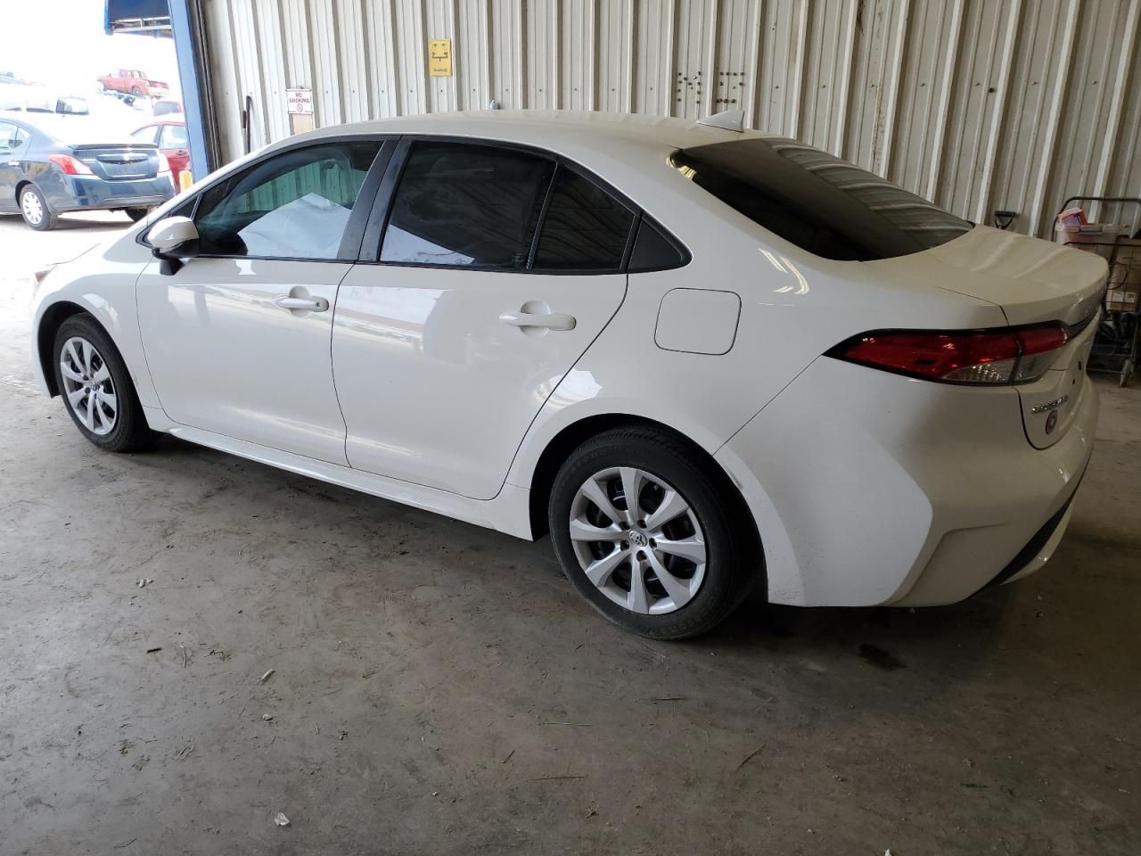 2022 Toyota Corolla - Image 2