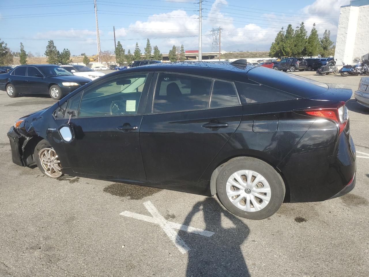 2020 Toyota Prius - Image 2