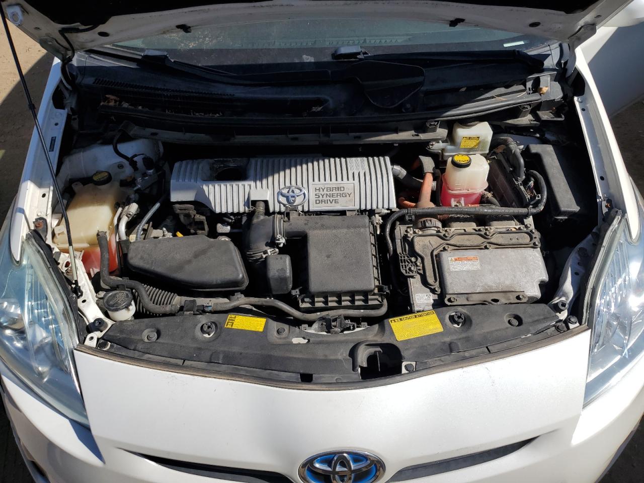 2010 Toyota Prius - Image 11