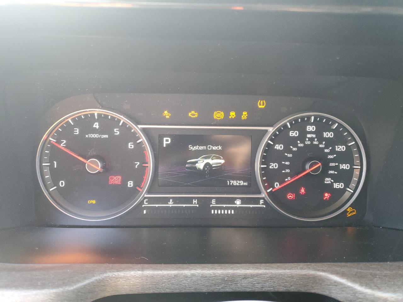 2023 Kia Sorento - Image 9