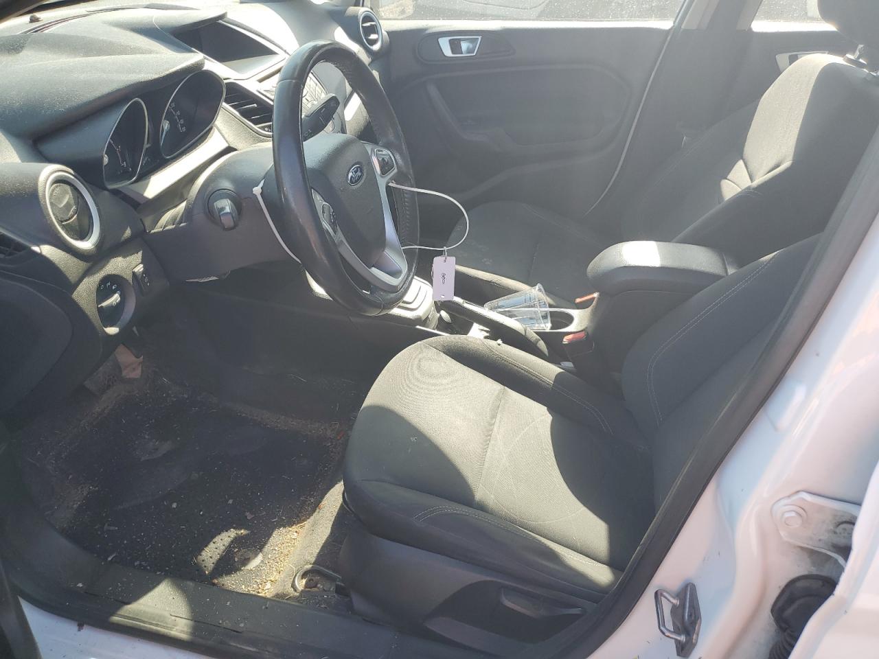 2015 Ford Fiesta - Image 7