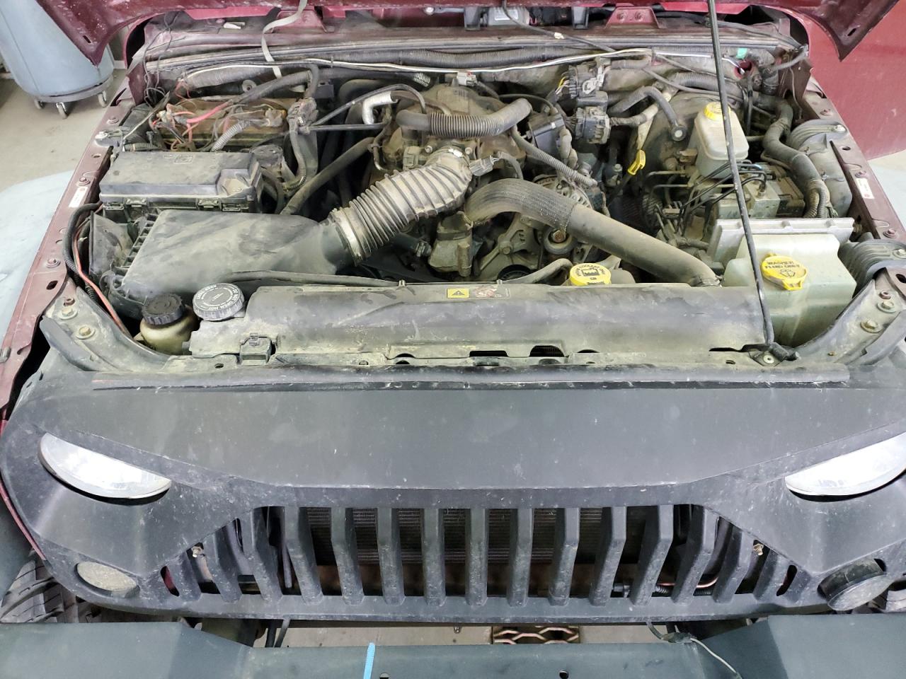 2009 Jeep Wrangler - Image 12