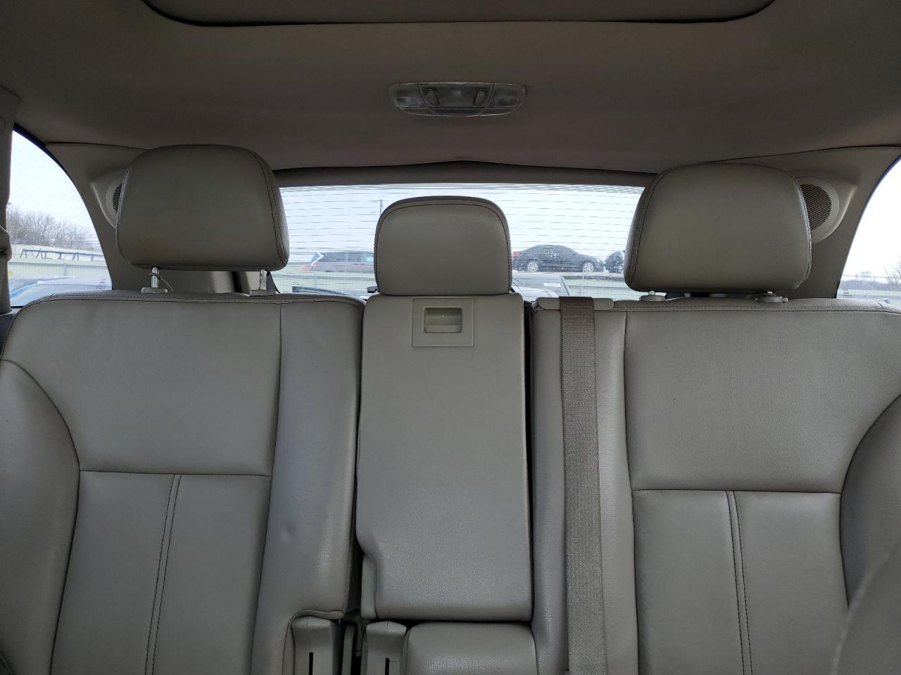 2011 Ford Edge - Image 10