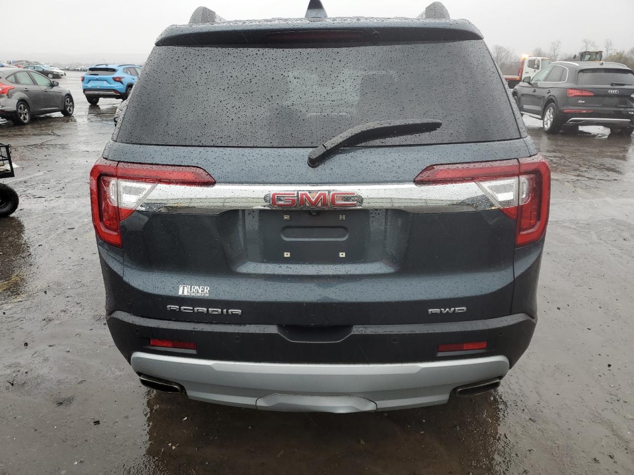 2020 GMC Acadia - Image 6