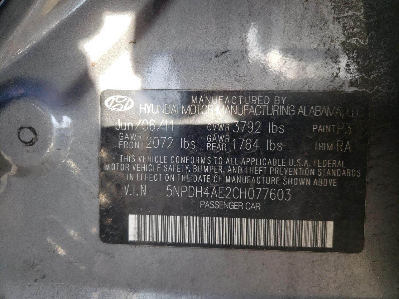 2012 Hyundai Elantra - Image 14