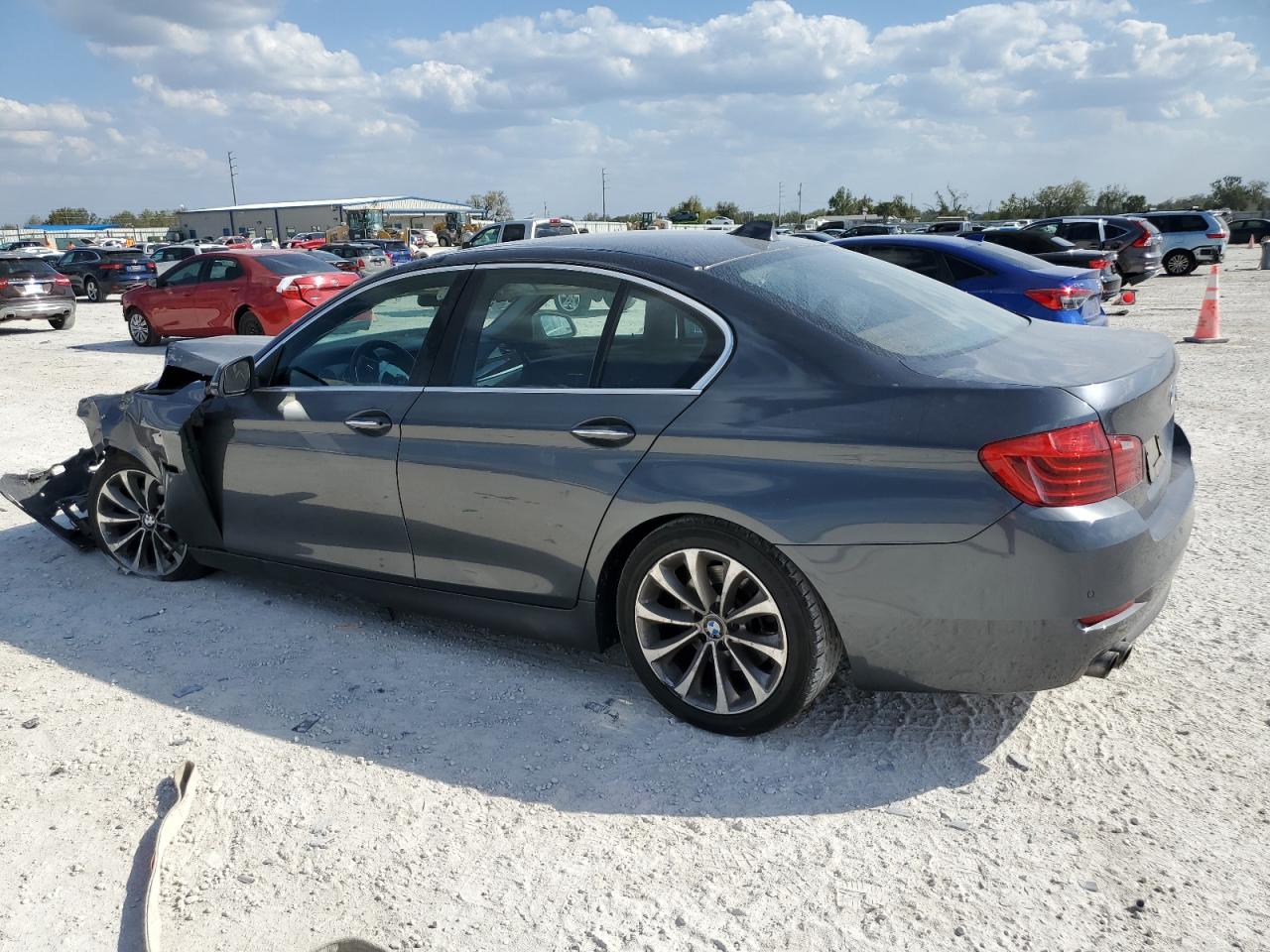 2016 BMW 5er - Image 2