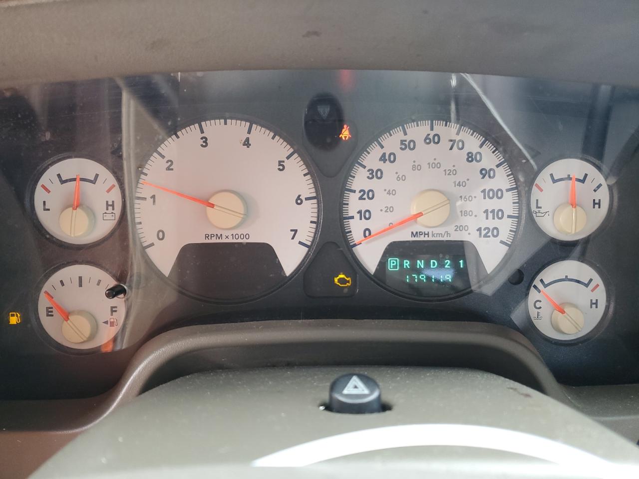2008 Dodge RAM - Image 9