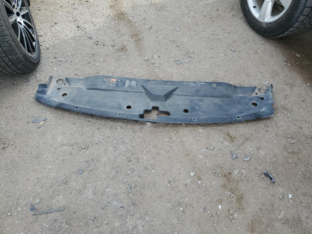 2015 Chevrolet Silverado - Image 12