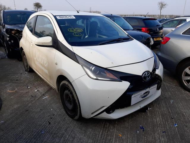 2015 TOYOTA AYGO X-PLA