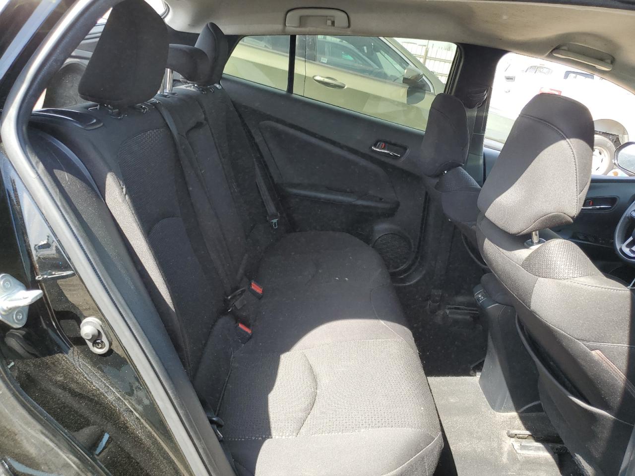 2019 Toyota Prius - Image 10