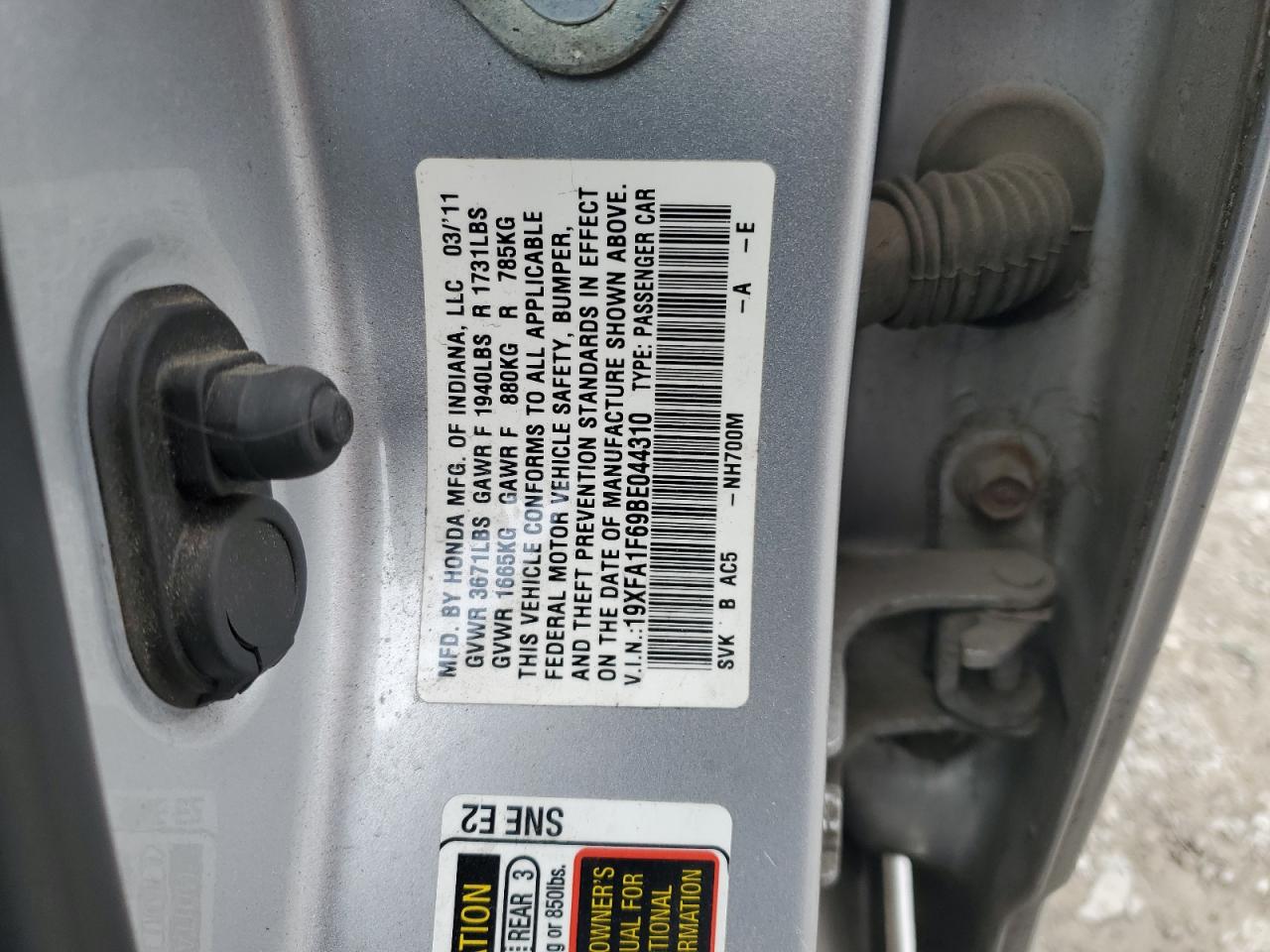 2011 Honda Civic - Image 12