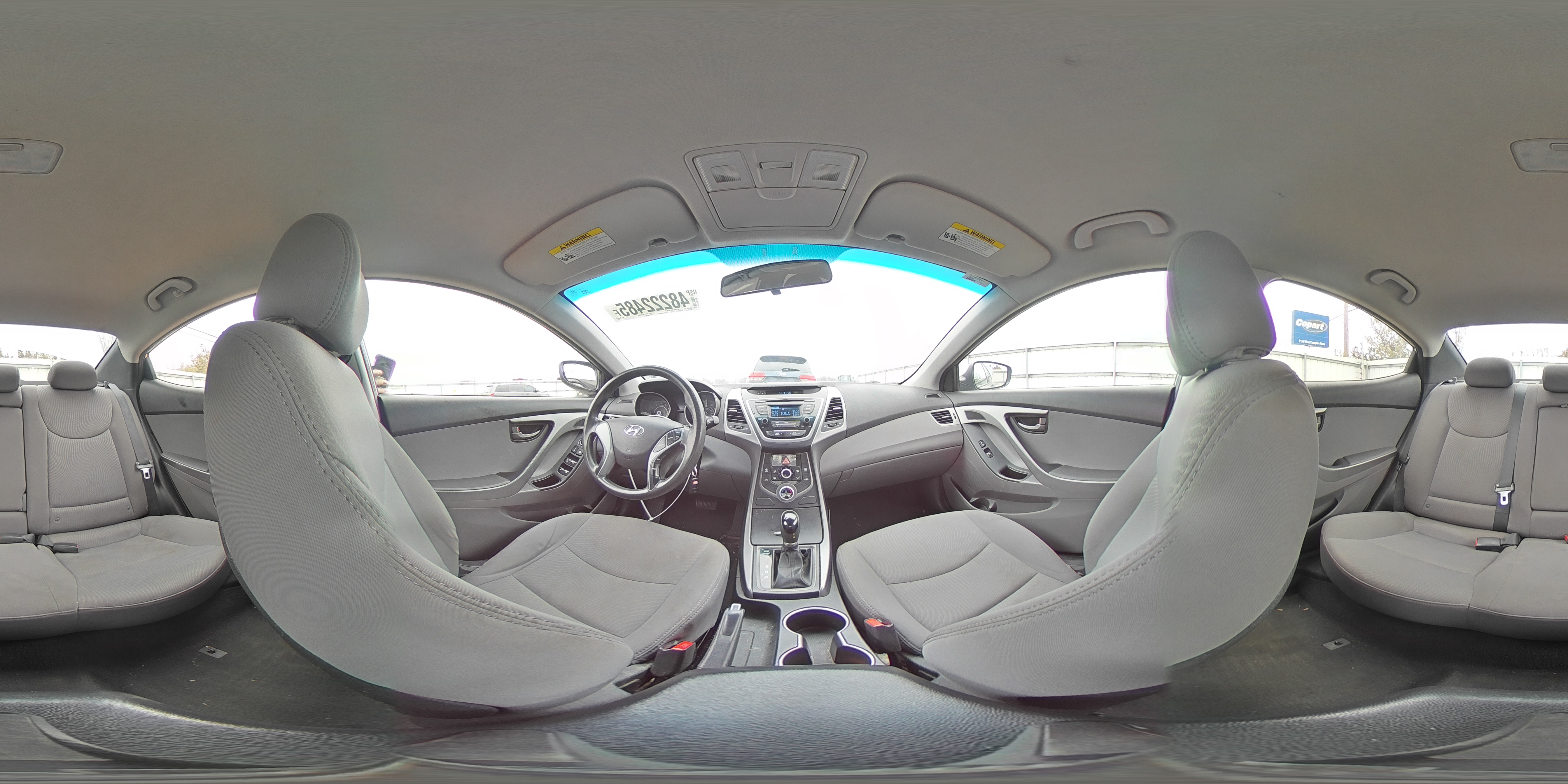 2016 Hyundai Elantra - Image 12