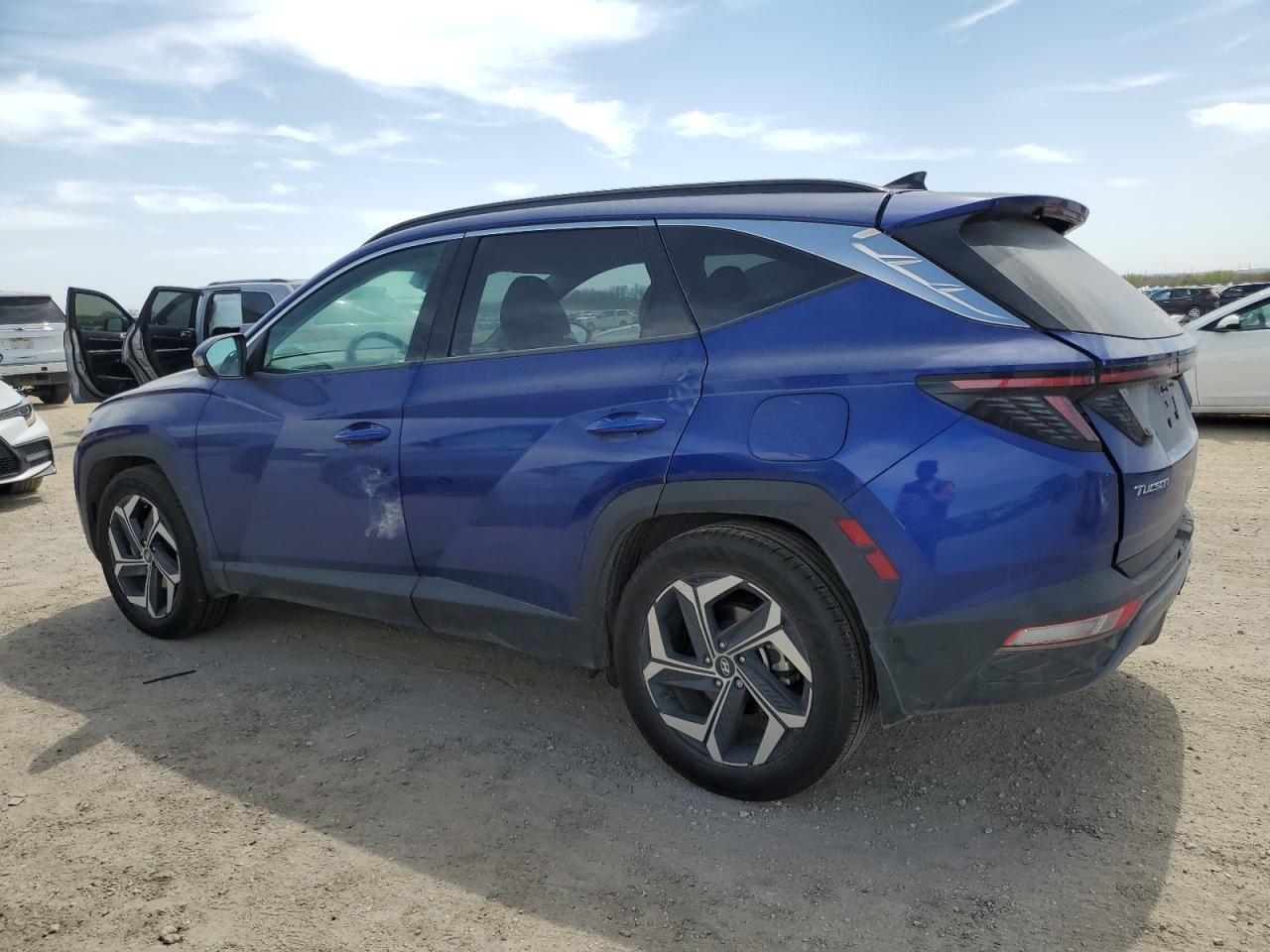 2022 Hyundai Tucson - Image 2