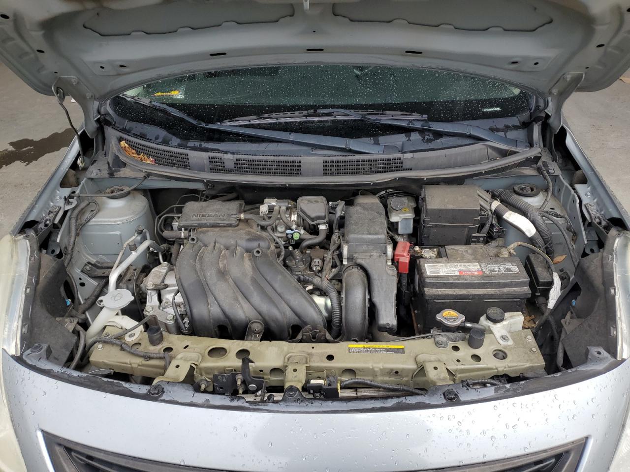 2012 Nissan Versa - Image 11