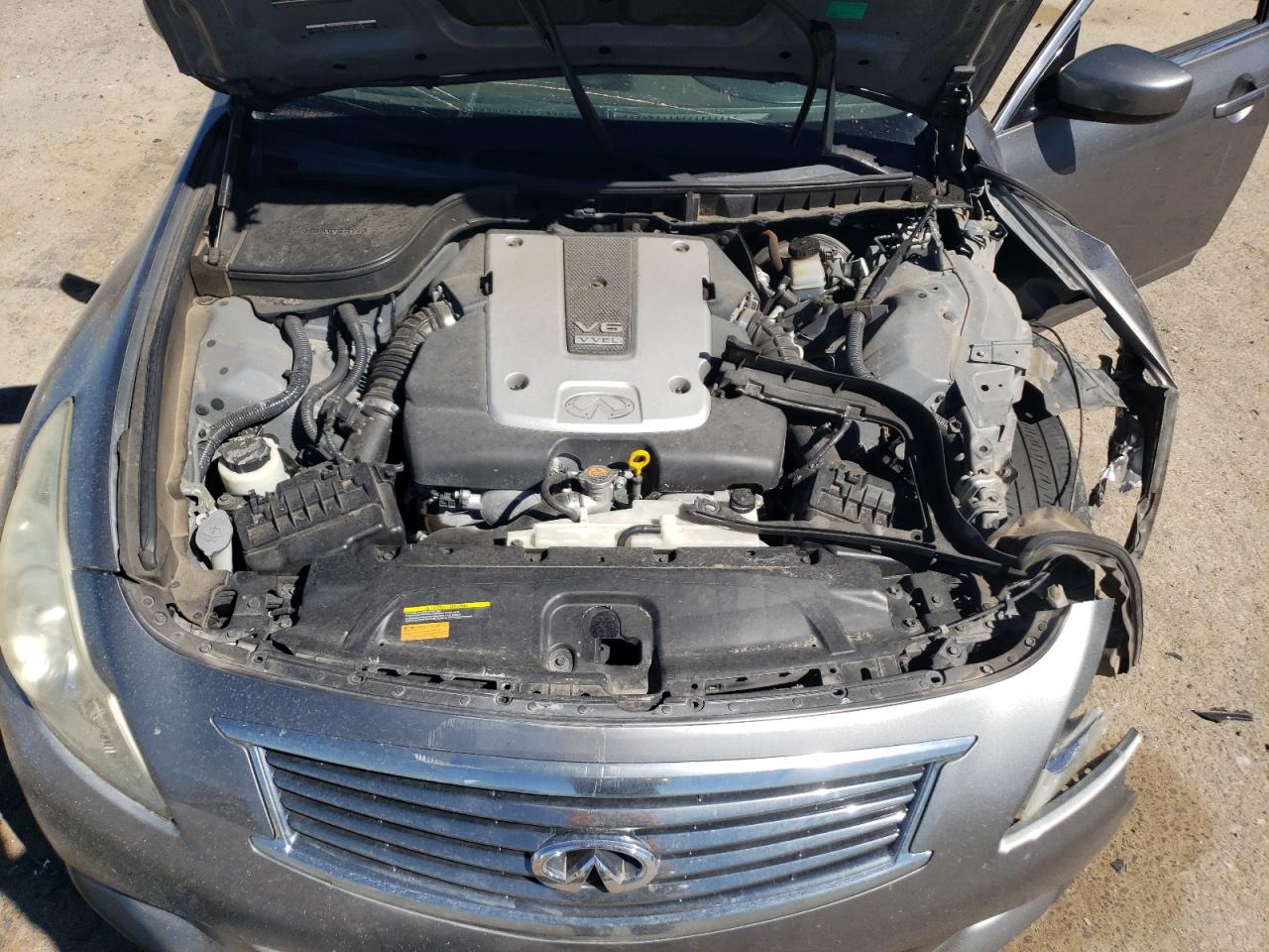 2013 Infiniti G - Image 12