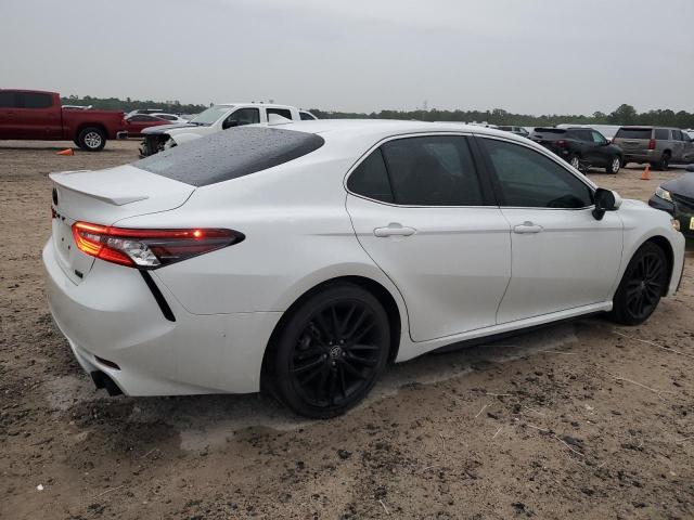  TOYOTA CAMRY 2022 White