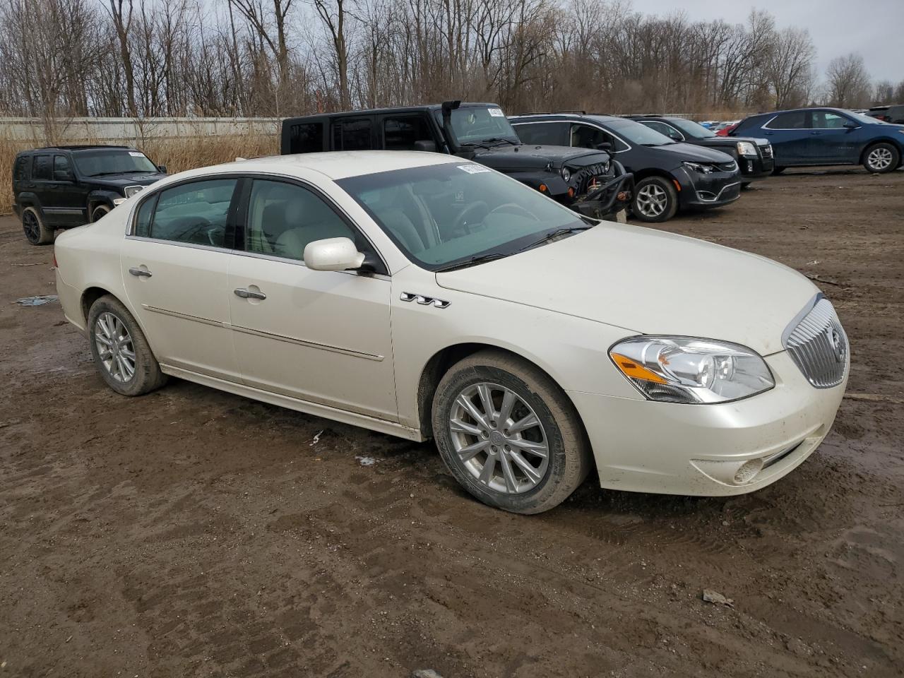 2011 Buick Lucerne - Image 4