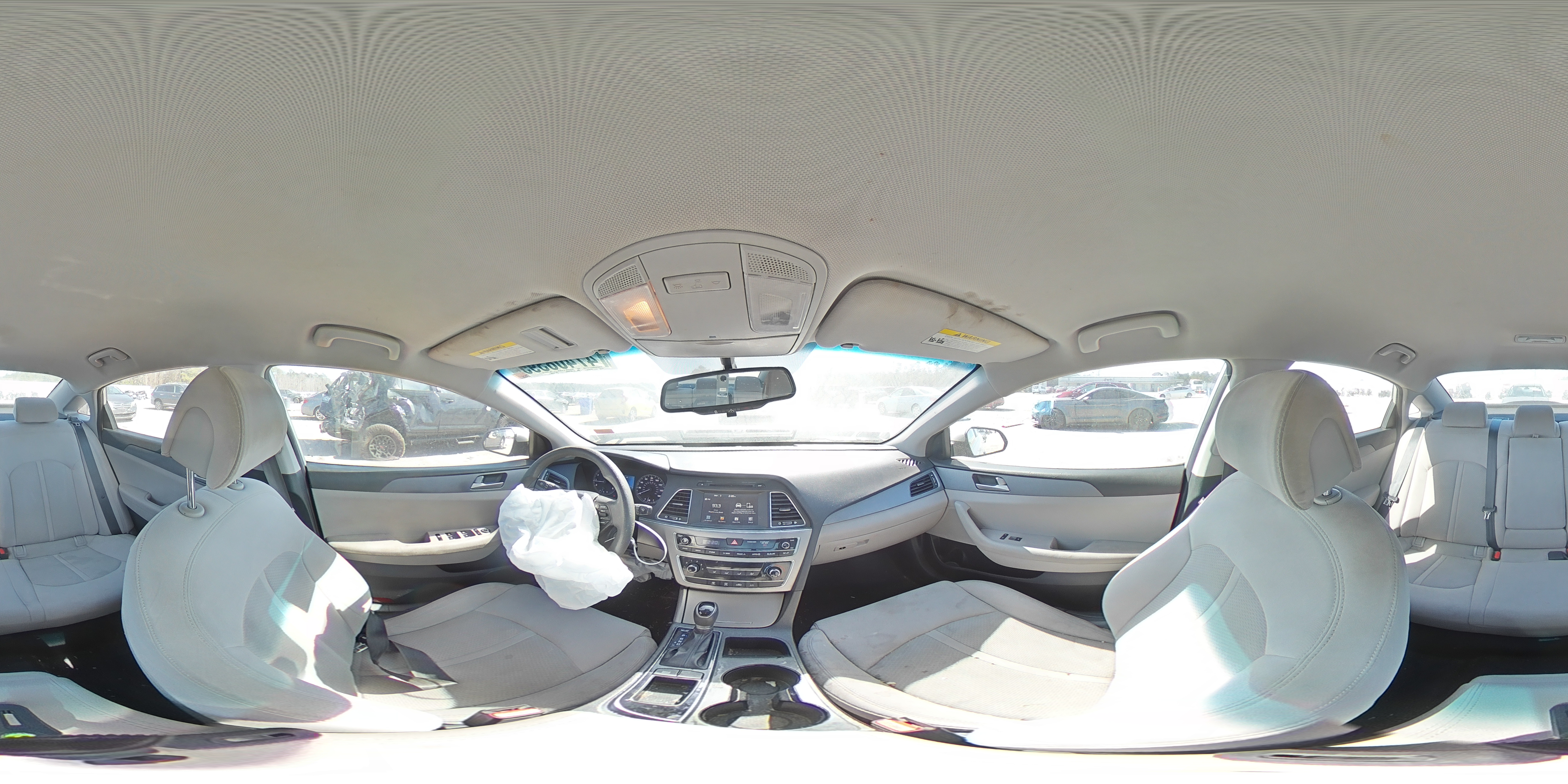 2017 Hyundai Sonata - Image 12