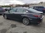 2019 Lexus Es 350 na sprzedaż w Exeter, RI - Rear End