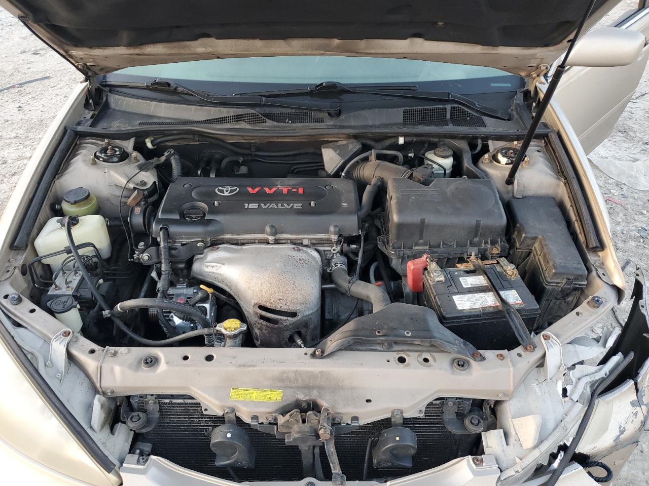 2003 Toyota Camry - Image 12