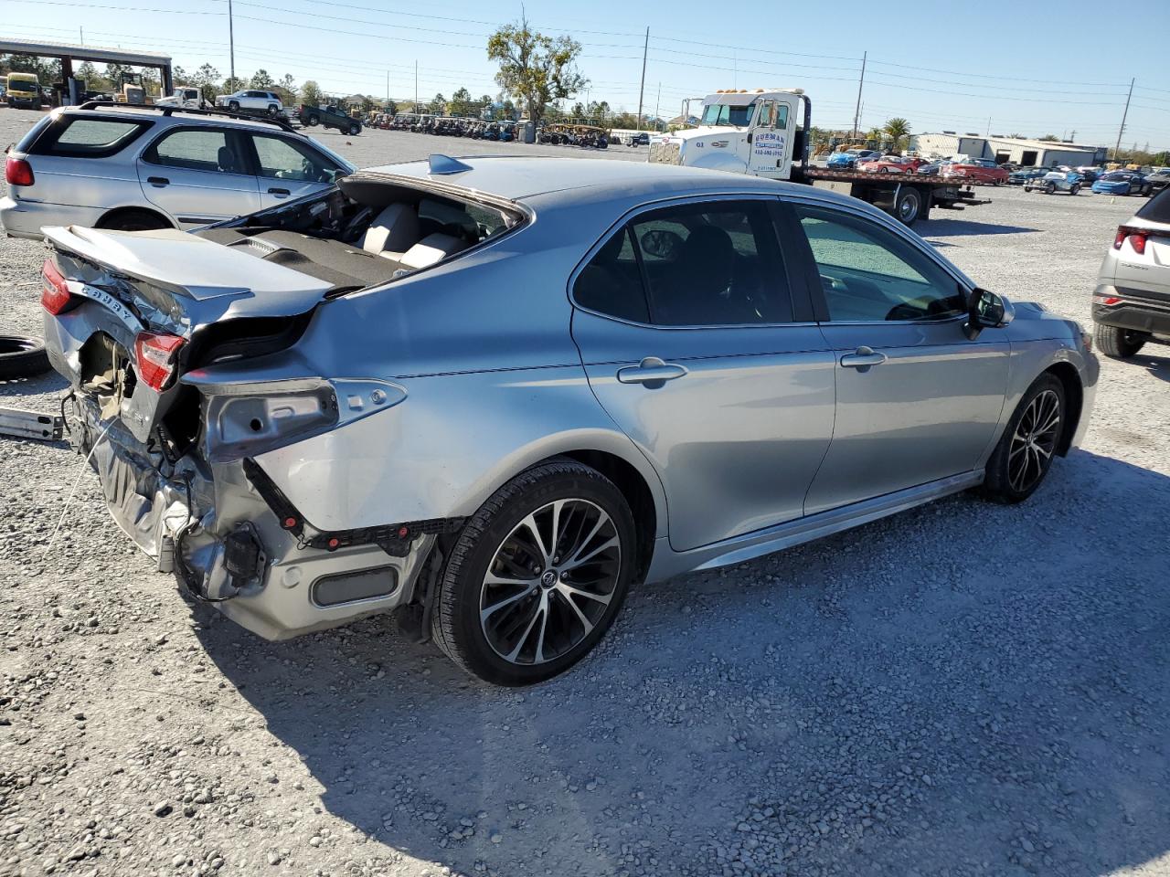 2020 Toyota Camry - Image 3