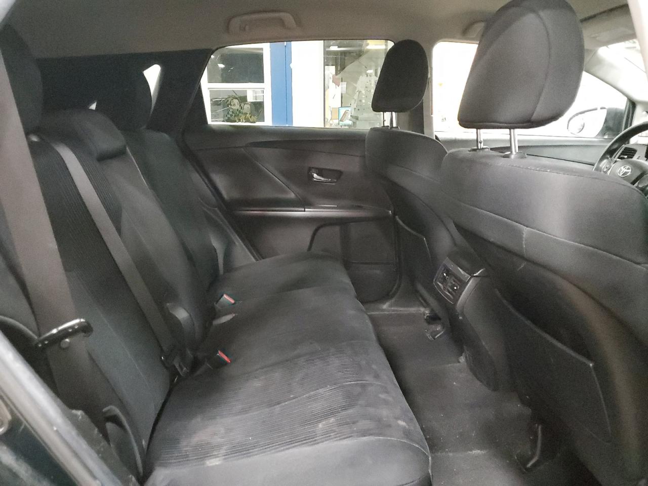 2013 Toyota Venza - Image 11