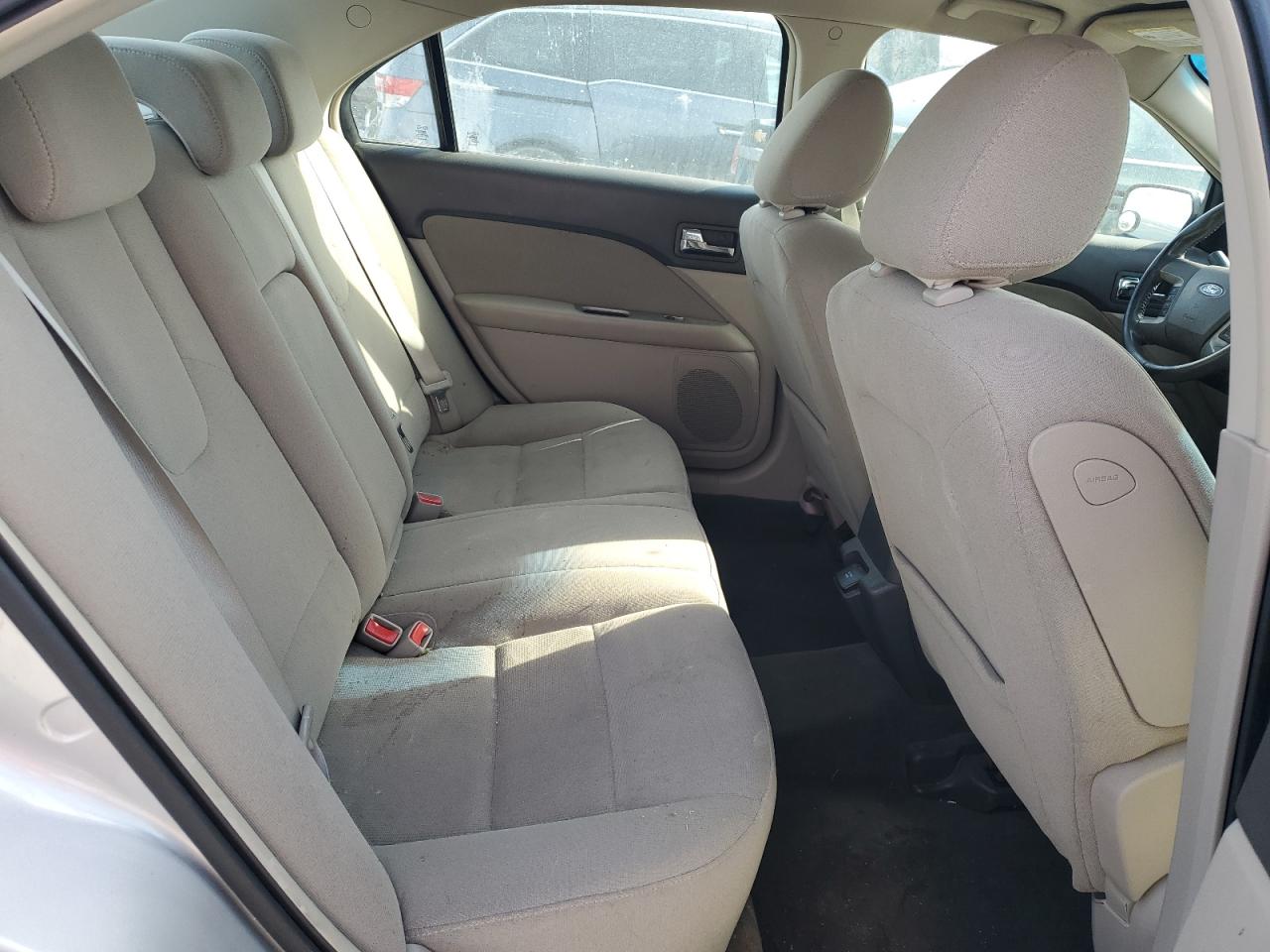 2010 Ford Fusion - Image 10