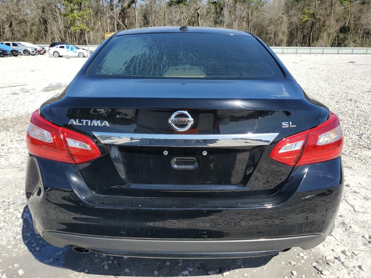 2017 Nissan Altima - Image 6