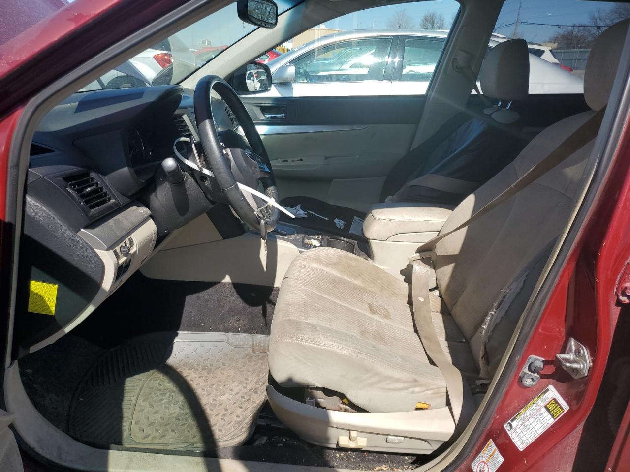 2011 Subaru Outback - Image 7