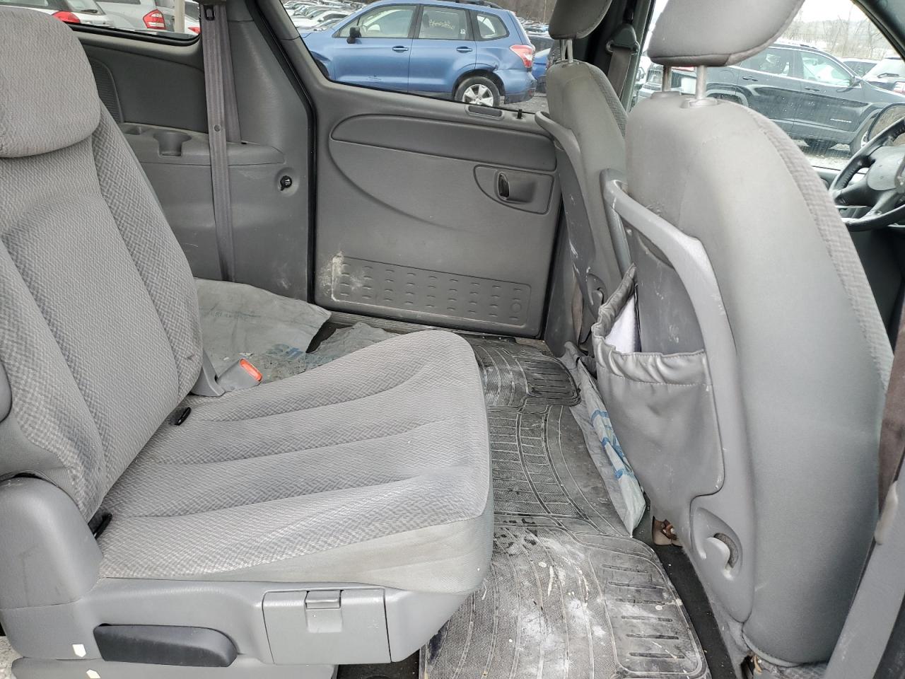 2005 Dodge Grand Caravan Sxt VIN: 2D8GP44L85R164651 Lot: 49393115