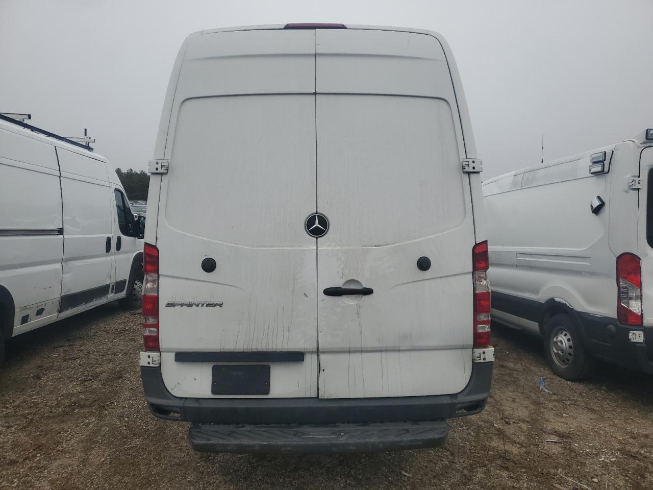 2017 Mercedes-Benz Sprinter - Image 6