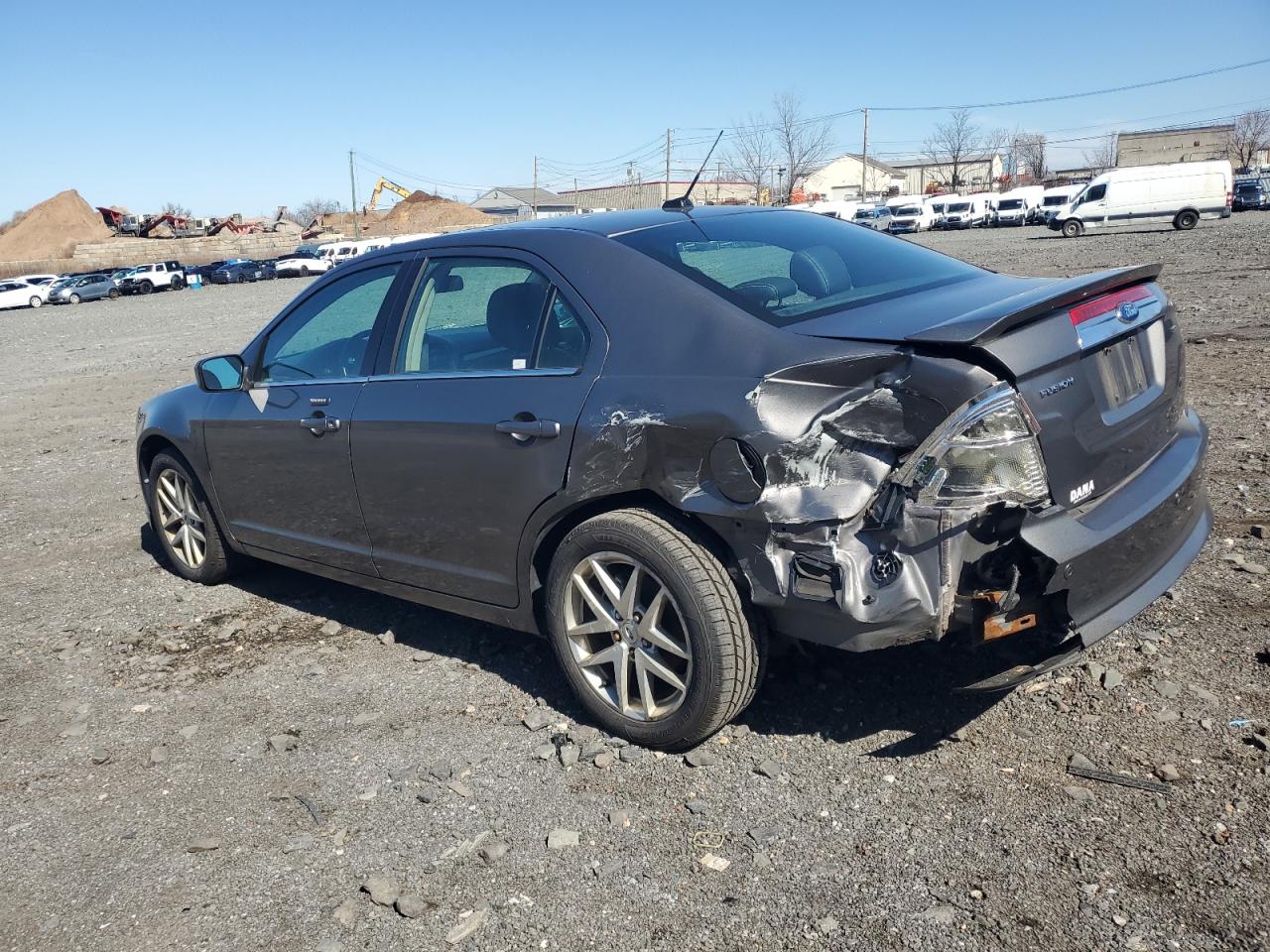 2012 Ford Fusion - Image 2