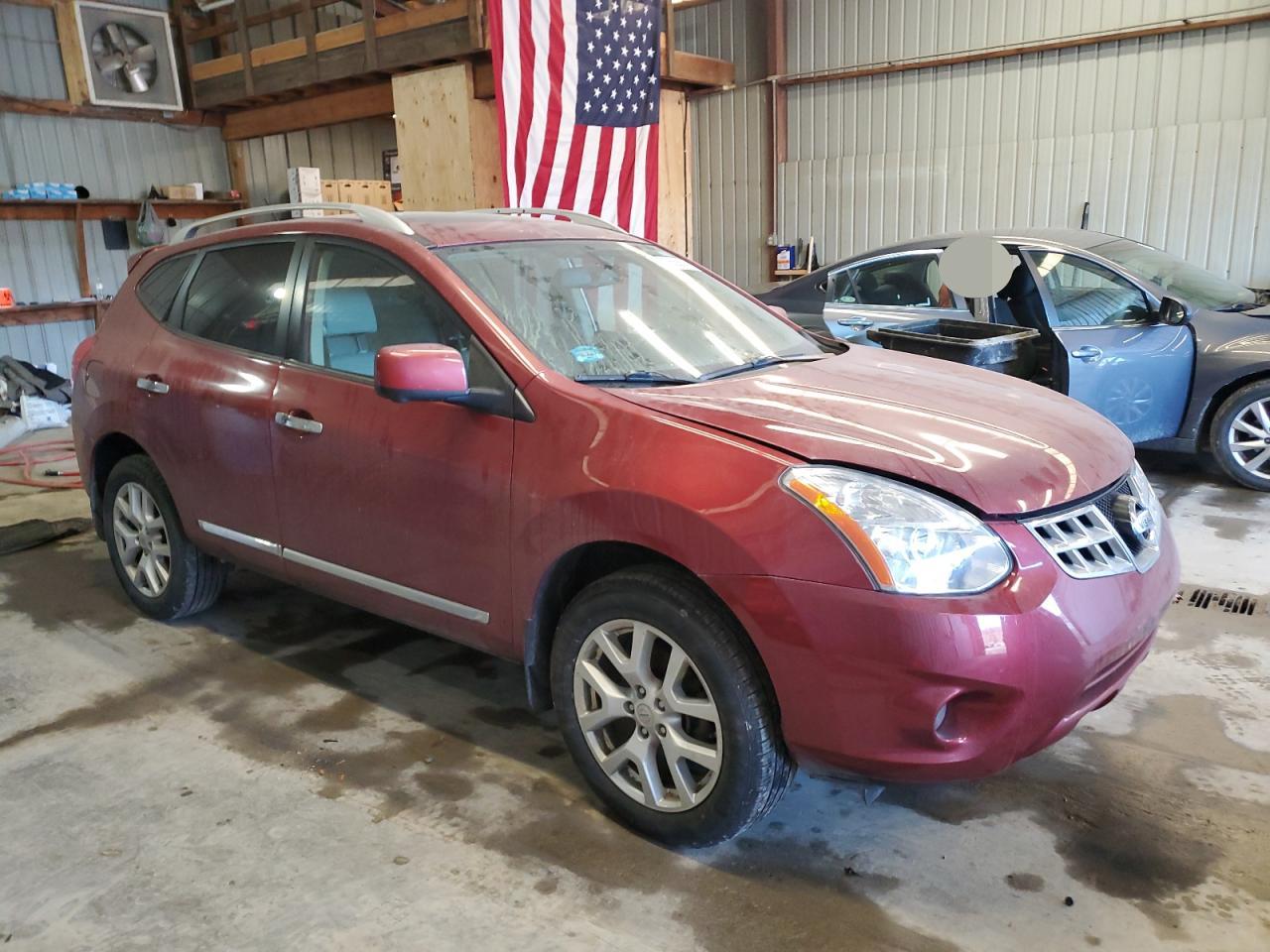 2013 Nissan Rogue - Image 4