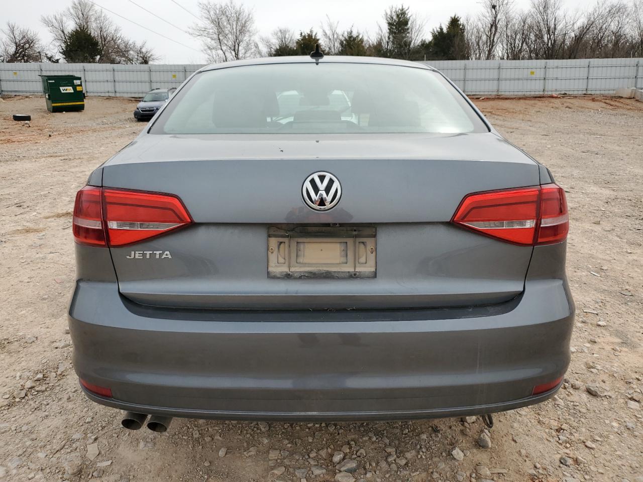 2015 Volkswagen Jetta - Image 6