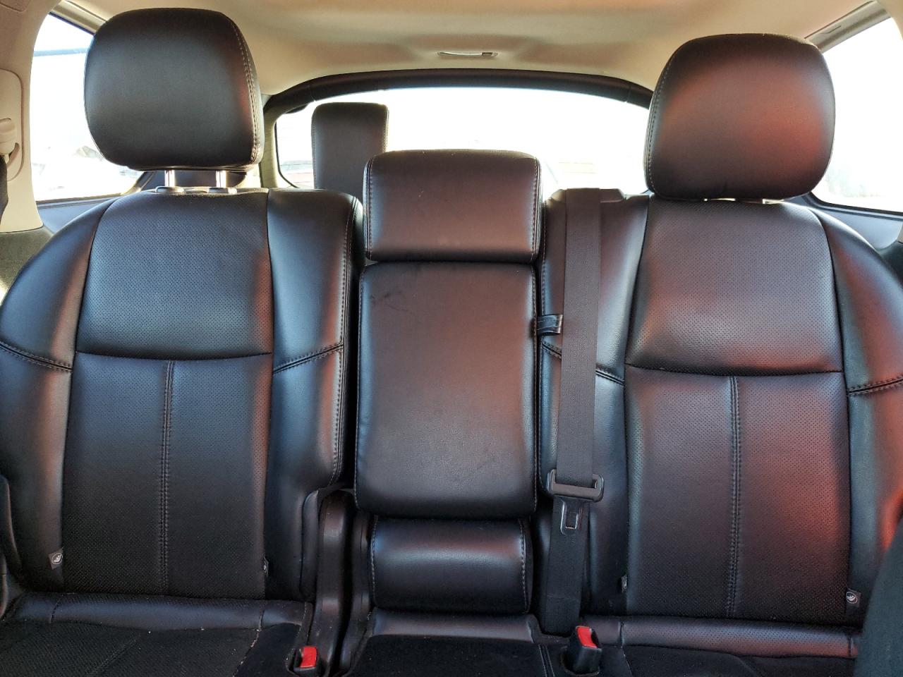 2014 Nissan Pathfinder - Image 10