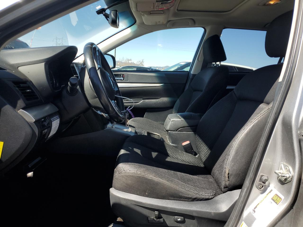 2011 Subaru Outback - Image 7