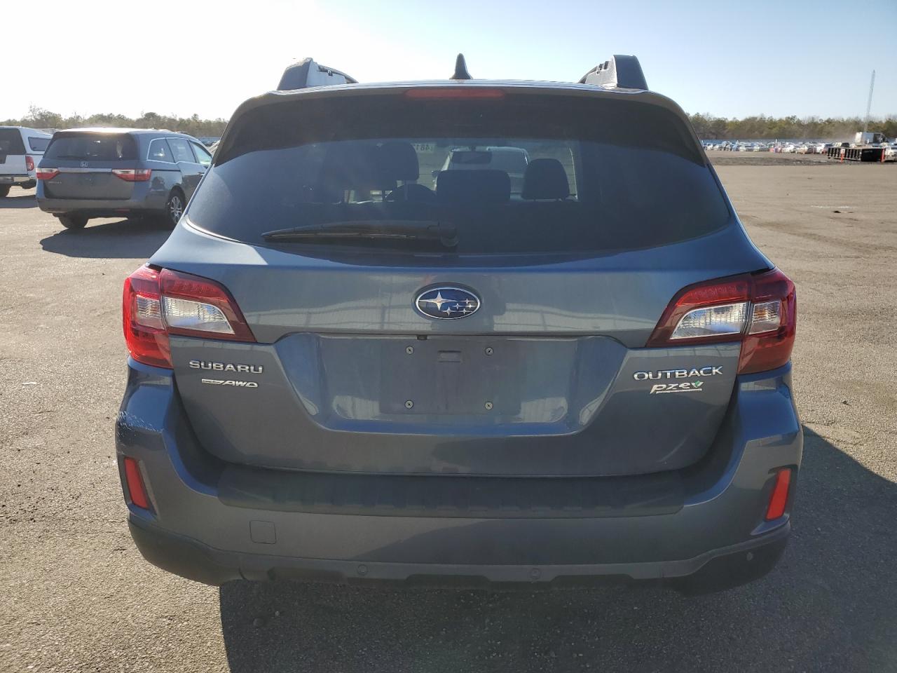 2017 Subaru Outback - Image 6