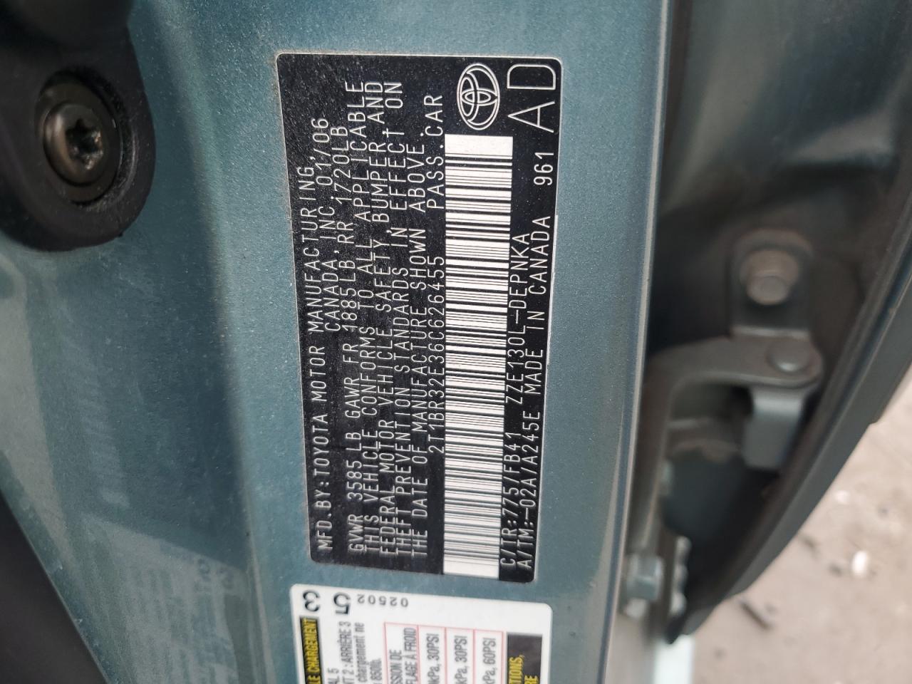 2006 Toyota Corolla - Image 12