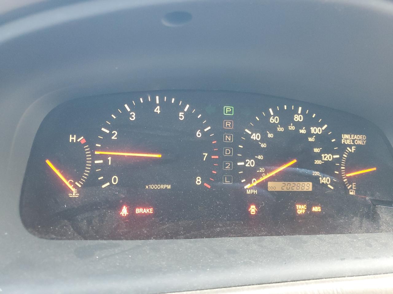 1999 Lexus ES - Image 9