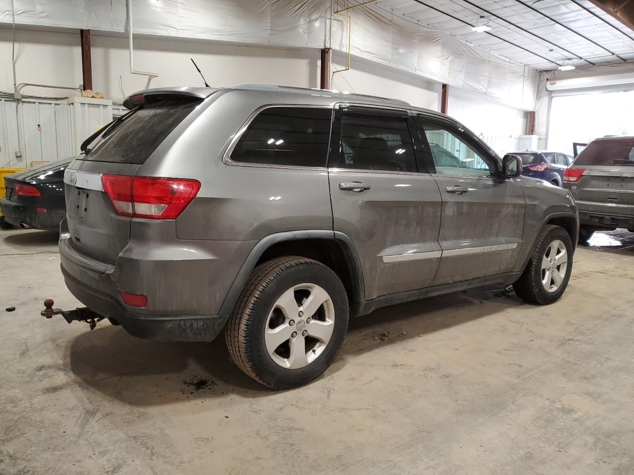 2012 Jeep Grand Cherokee - Image 3