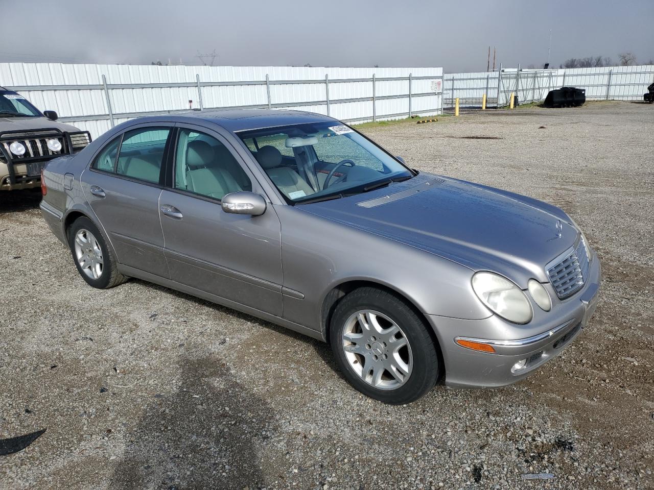 2004 Mercedes-Benz E-klasse - Image 4
