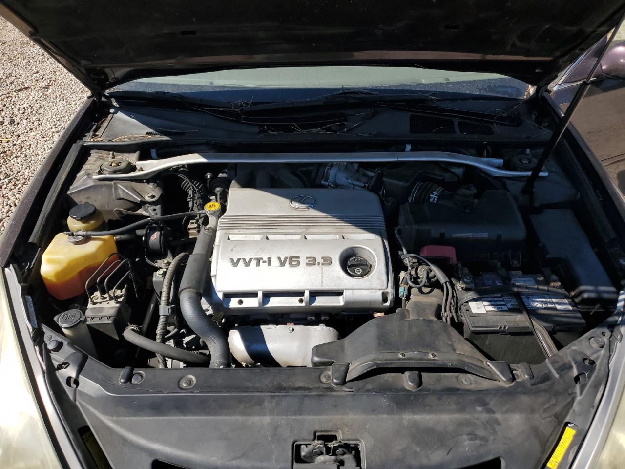 2005 Lexus ES - Image 11