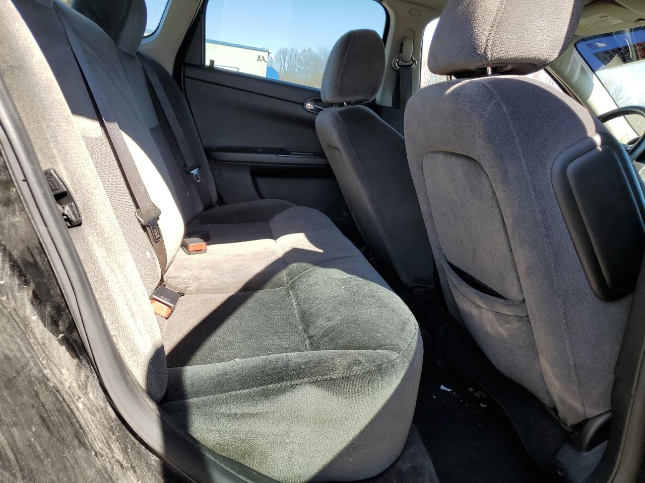 2014 Chevrolet Impala - Image 10