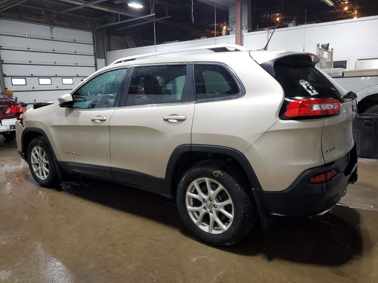 2015 Jeep Grand Cherokee - Image 2