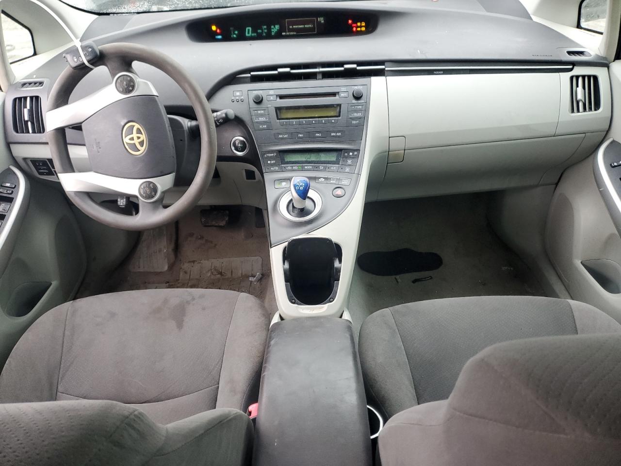 2010 Toyota Prius - Image 8