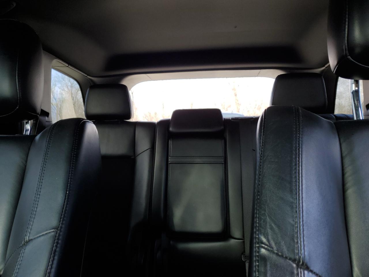 2019 Jeep Grand Cherokee - Image 10