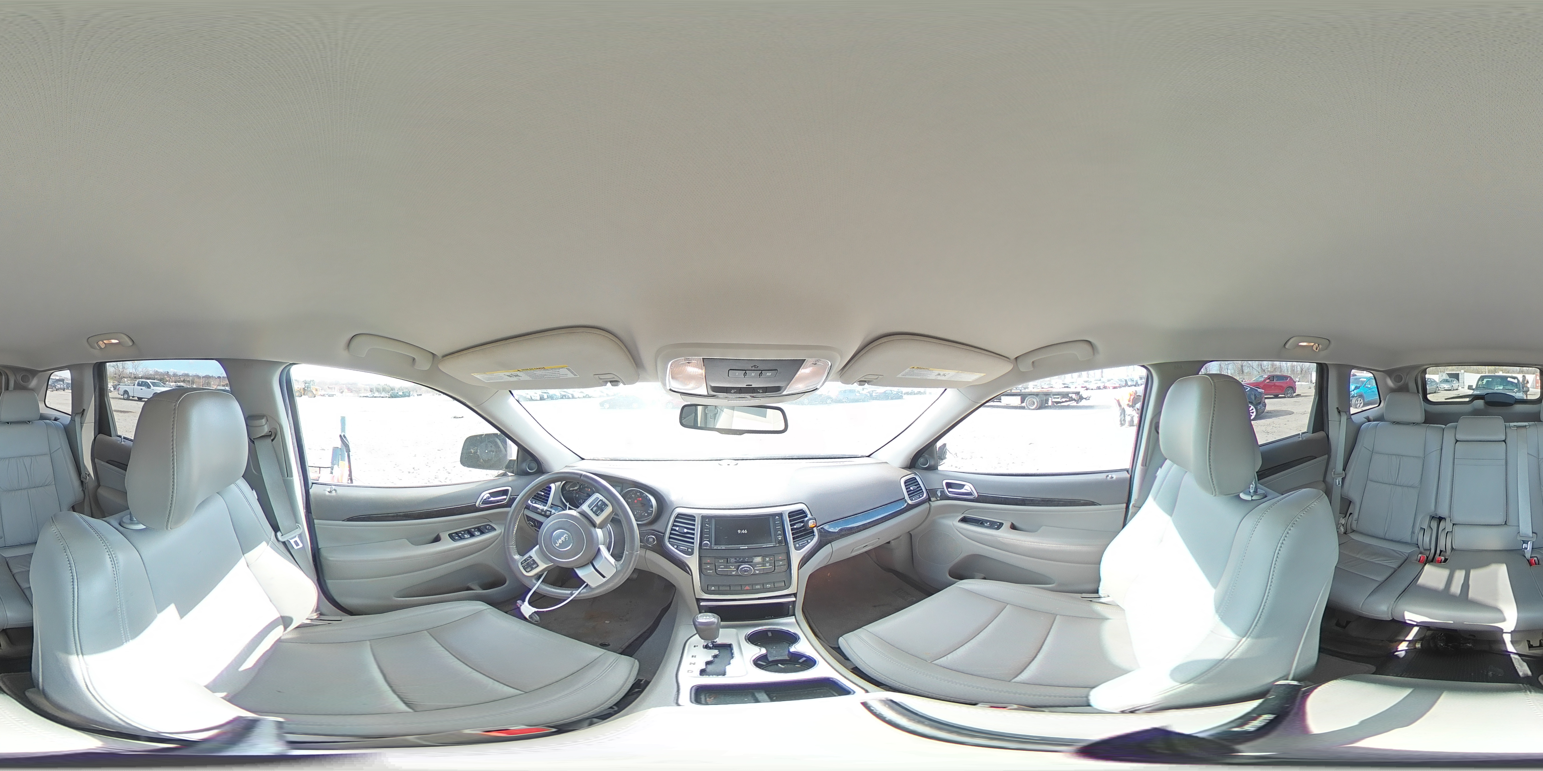 2011 Jeep Grand Cherokee Laredo VIN: 1J4RR4GG9BC557704 Lot: 50712255