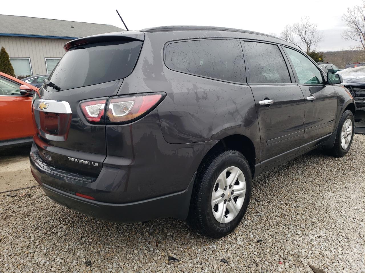 2013 Chevrolet Traverse - Image 3
