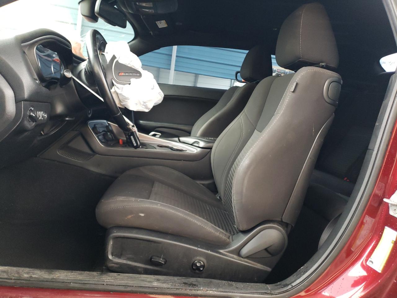 2019 Dodge Challenger - Image 7